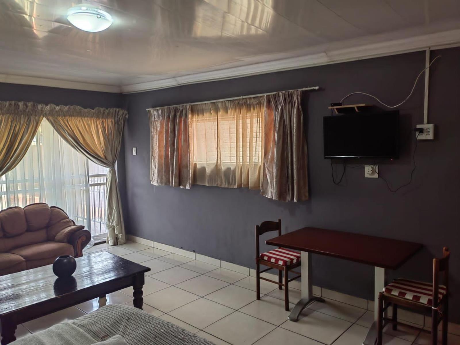 Sibahlenomhlambi Guesthouse Springs  Phòng bức ảnh