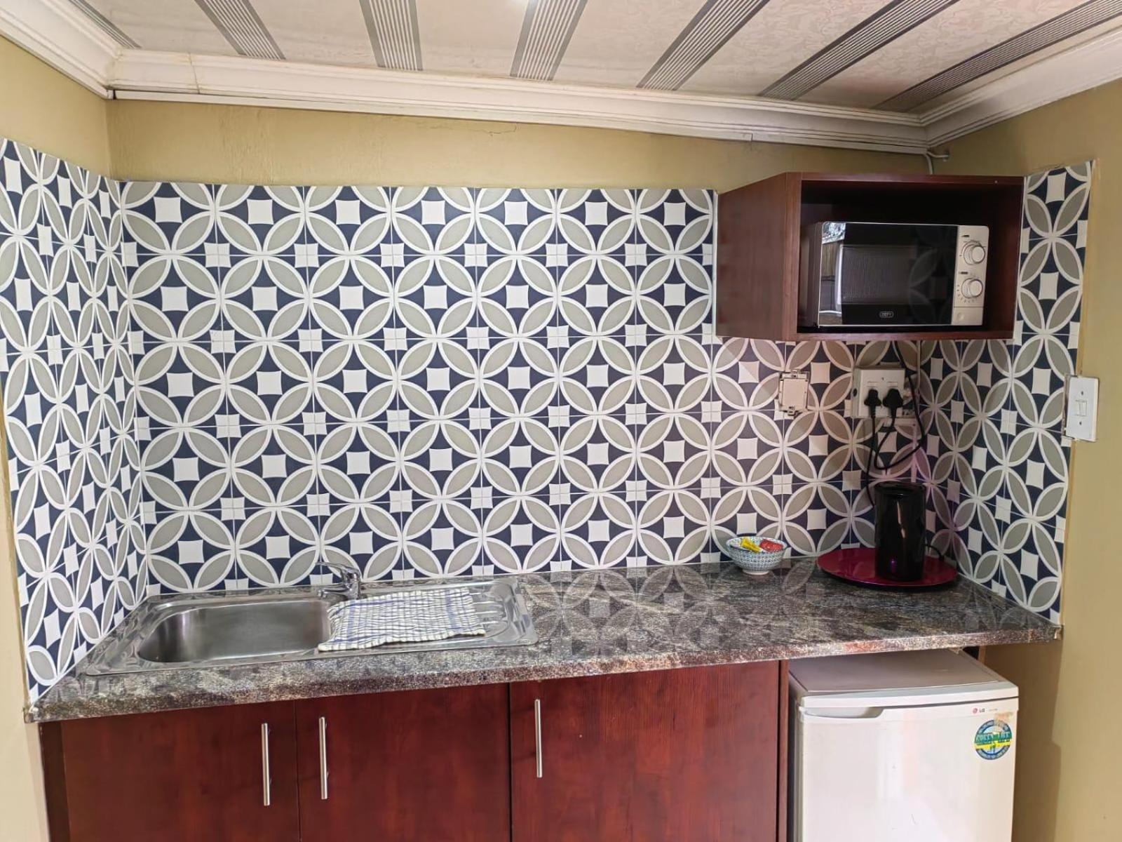 Sibahlenomhlambi Guesthouse Springs  Phòng bức ảnh